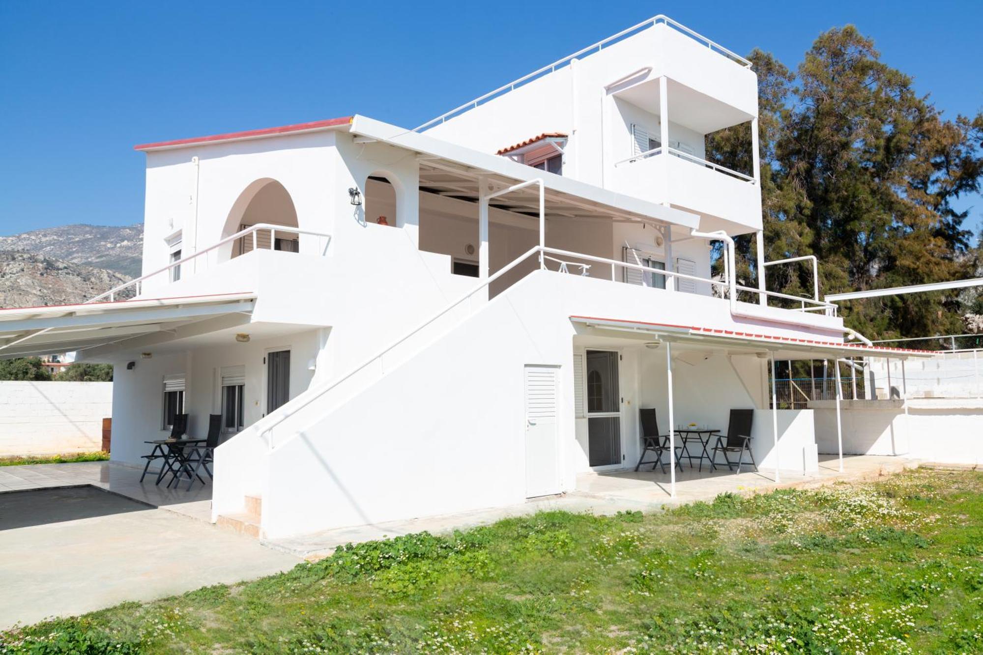 Kineta Seaside Summer Apartments Exterior photo